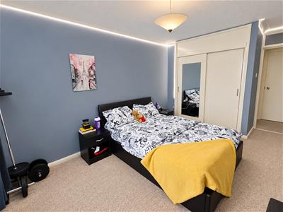 Picture 10